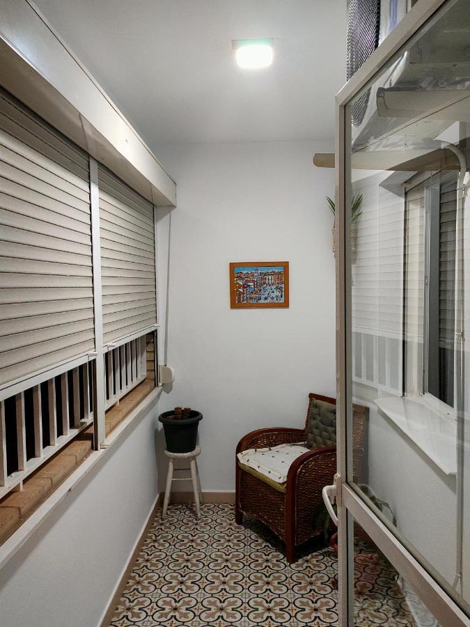 El Barquito Del Abuelo Daire Málaga Dış mekan fotoğraf